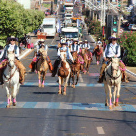 Comitiva Elas no Campo e GPB Rosa 6